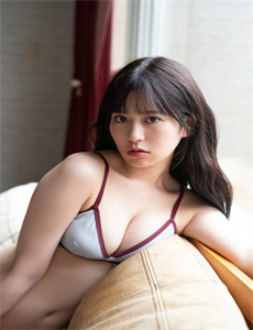 《caoprom最新超碰地址-欧美三级黄色》